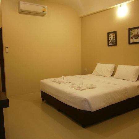 Surintara Resort Kültér fotó